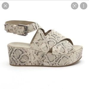 Matisse Runaway Platform Sandals in Natural Snake
